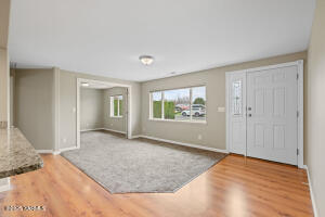 1113 69th Ave Property Photo 5