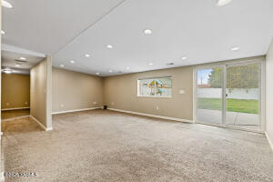 1113 69th Ave Property Photo 19