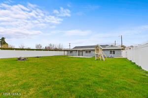 1113 69th Ave Property Photo 29