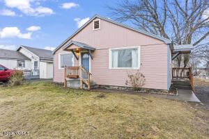 718 Horgan St Property Photo