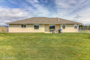 830 Songbird Way Property Photo 8