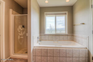 830 Songbird Way Property Photo 23