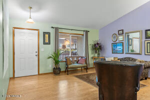 609 Jade Pl Property Photo 2