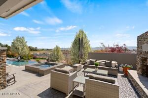 7604 Graystone Ct Property Photo 37