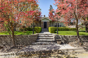 622 25th Ave Property Photo