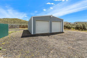 1251 Shotgun Ln Property Photo 5
