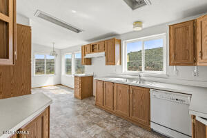 1251 Shotgun Ln Property Photo 9