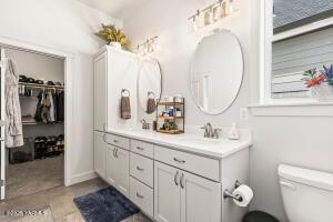 7303 Crestfields Rd Property Photo 24