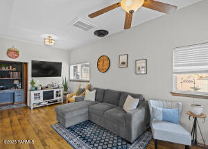 16783 Cottonwood Canyon Rd Property Photo 10