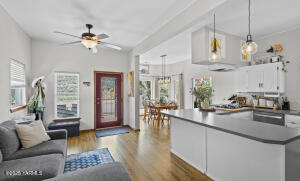 16783 Cottonwood Canyon Rd Property Photo 12