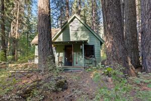 19011 Hwy 410 1-1 & 1-a Property Photo 1