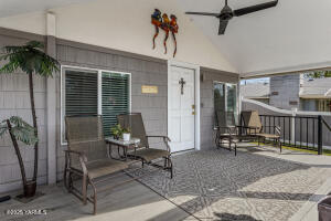 2071 Selah Loop Rd Property Photo 3