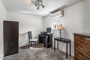 2071 Selah Loop Rd Property Photo 12