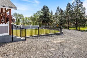 2071 Selah Loop Rd Property Photo 29