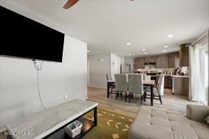 510 Chinook Winds Ln Property Photo 15