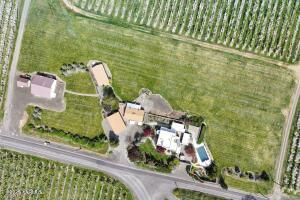 2821 Young Grade Rd Property Photo 55