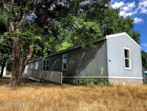 821 Taft St Property Photo 6