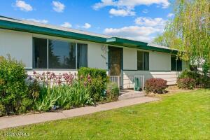 4805 Bristol Way Property Photo 3