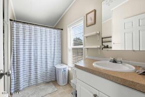 2113 61st Ave Property Photo 9