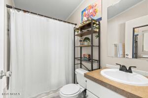 2113 61st Ave Property Photo 14
