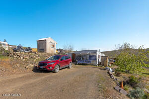 18901 Tieton Dr Property Photo 2