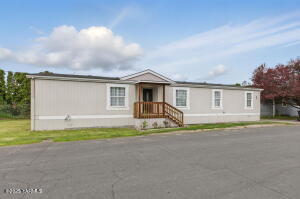 7610 Nob Hill Blvd Property Photo 1