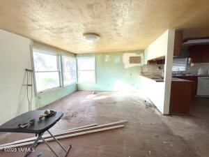 2090 Konnowac Pass Rd Property Photo 12
