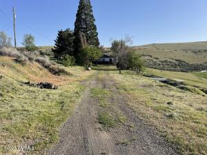 2090 Konnowac Pass Rd Property Photo 16