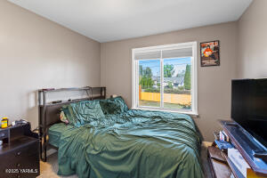 622 Fair Ave Property Photo 7