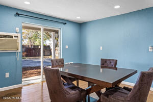 1510 Hathaway St Property Photo 8