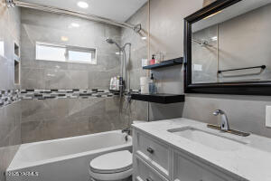 1510 Hathaway St Property Photo 15