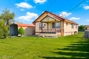300 Cowiche City Rd Property Photo 4