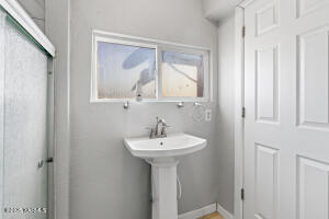 300 Cowiche City Rd Property Photo 15