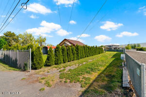 300 Cowiche City Rd Property Photo 25