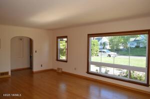 3506 Chestnut Ave Property Photo 4
