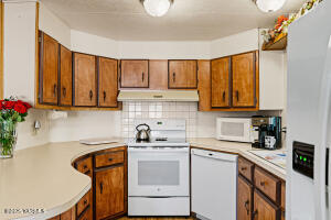 7610 Nob Hill Blvd Property Photo 12