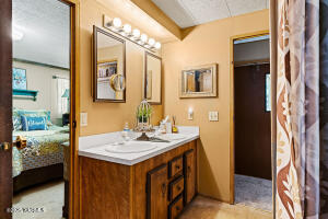 7610 Nob Hill Blvd Property Photo 18