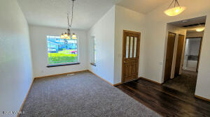 1803 Newport St Property Photo 14