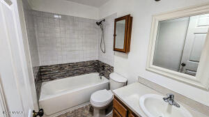 1803 Newport St Property Photo 19
