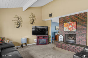 209 39th Ave Property Photo 11
