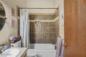 209 39th Ave Property Photo 37