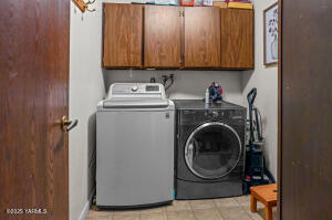 209 39th Ave Property Photo 43
