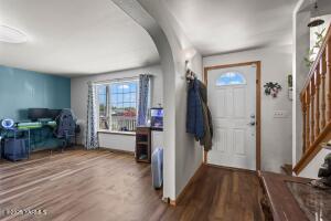 7501 Glacier Way Property Photo 4