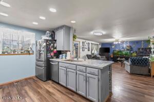 7501 Glacier Way Property Photo 12