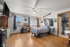 7501 Glacier Way Property Photo 13