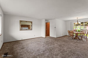 310 28th Ave Property Photo 9