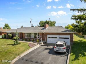 619 Grandview Ave Property Photo