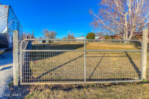 4003 Emma Ln Property Photo 27