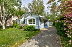 2507 Chestnut Ave Property Photo 2