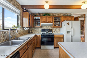 807 Ridgeview Ave Property Photo 18